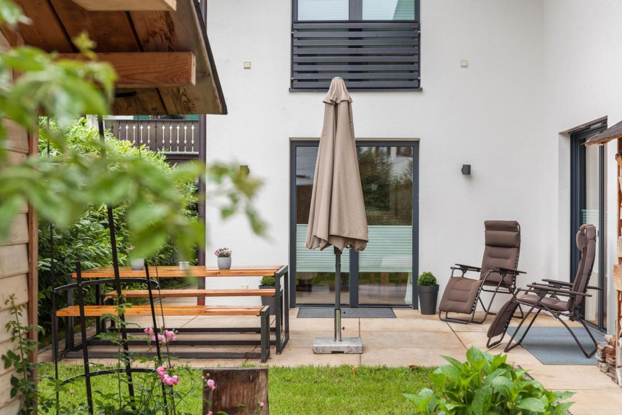 Das Bergzeit Farchant Exterior photo
